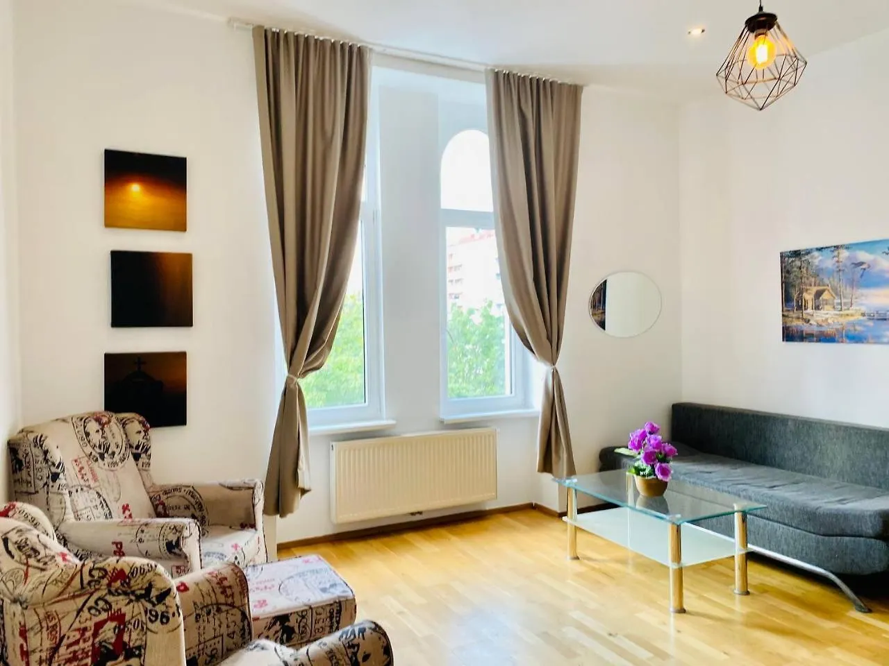 Cozy Rooms In Brigittenau Area Mm23 Vienna Austria